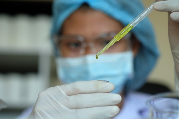 Exploring the Benefits and Uses of Peptides for Health and Wellness