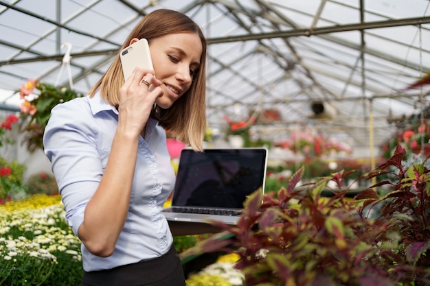 How Can a Hardware-Based SMS Gateway Improve Communication in Remote Areas?